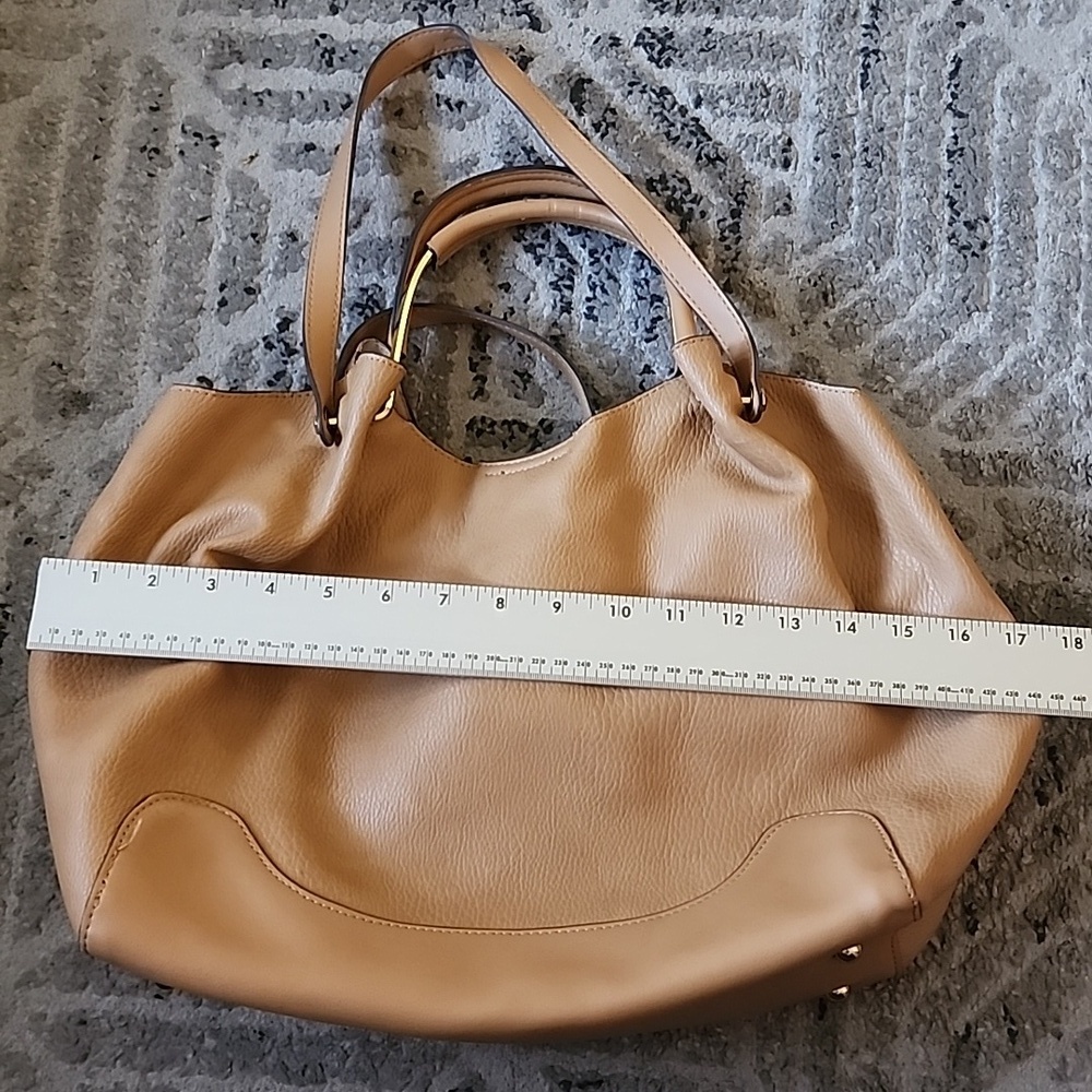 Sondra Roberts Tan Slouchy Hobo Shoulder Bag Soft Vegan Leather - Picture 8 of 9